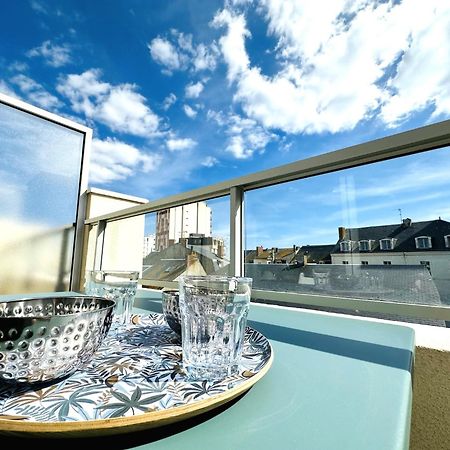 Appartement Renove Avec Gout Et Idealement Situe A Deux Pas Du Remblai レ・サ​​ーブル・ドロンヌ エクステリア 写真