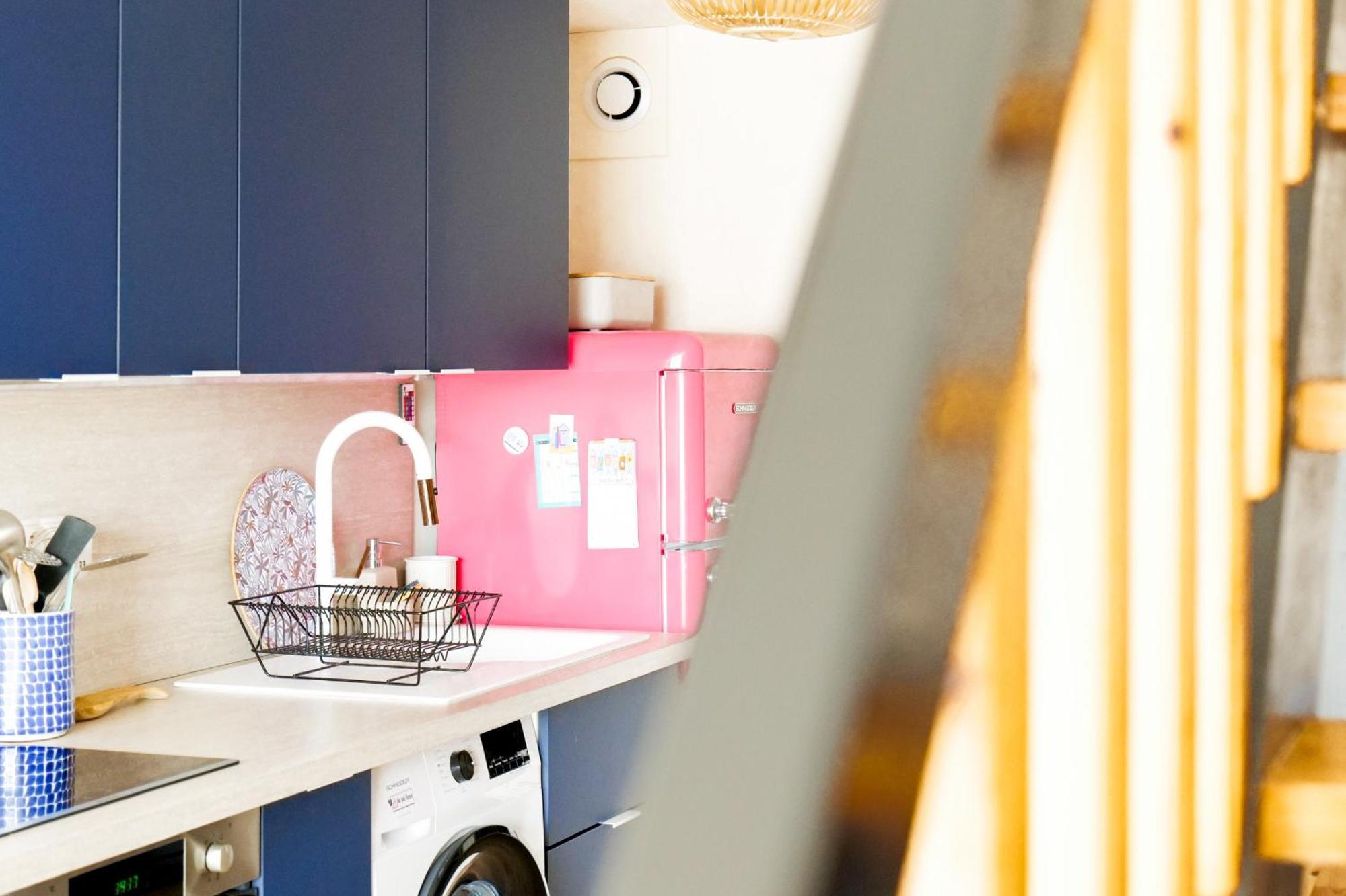 Appartement Renove Avec Gout Et Idealement Situe A Deux Pas Du Remblai レ・サ​​ーブル・ドロンヌ エクステリア 写真