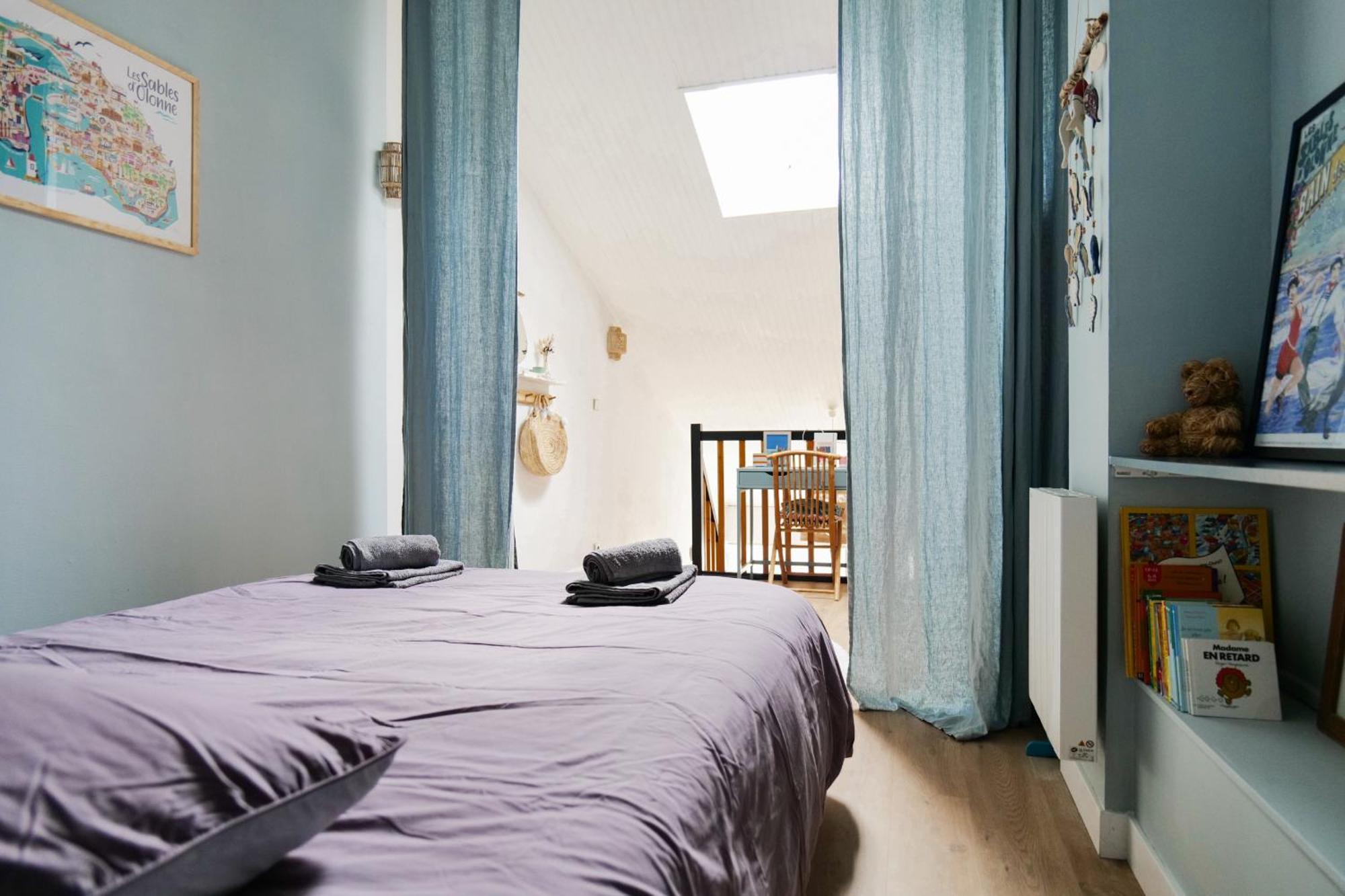 Appartement Renove Avec Gout Et Idealement Situe A Deux Pas Du Remblai レ・サ​​ーブル・ドロンヌ エクステリア 写真